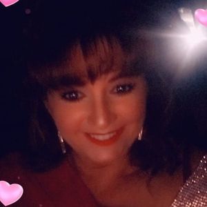 Meet your Posher, Imelda
